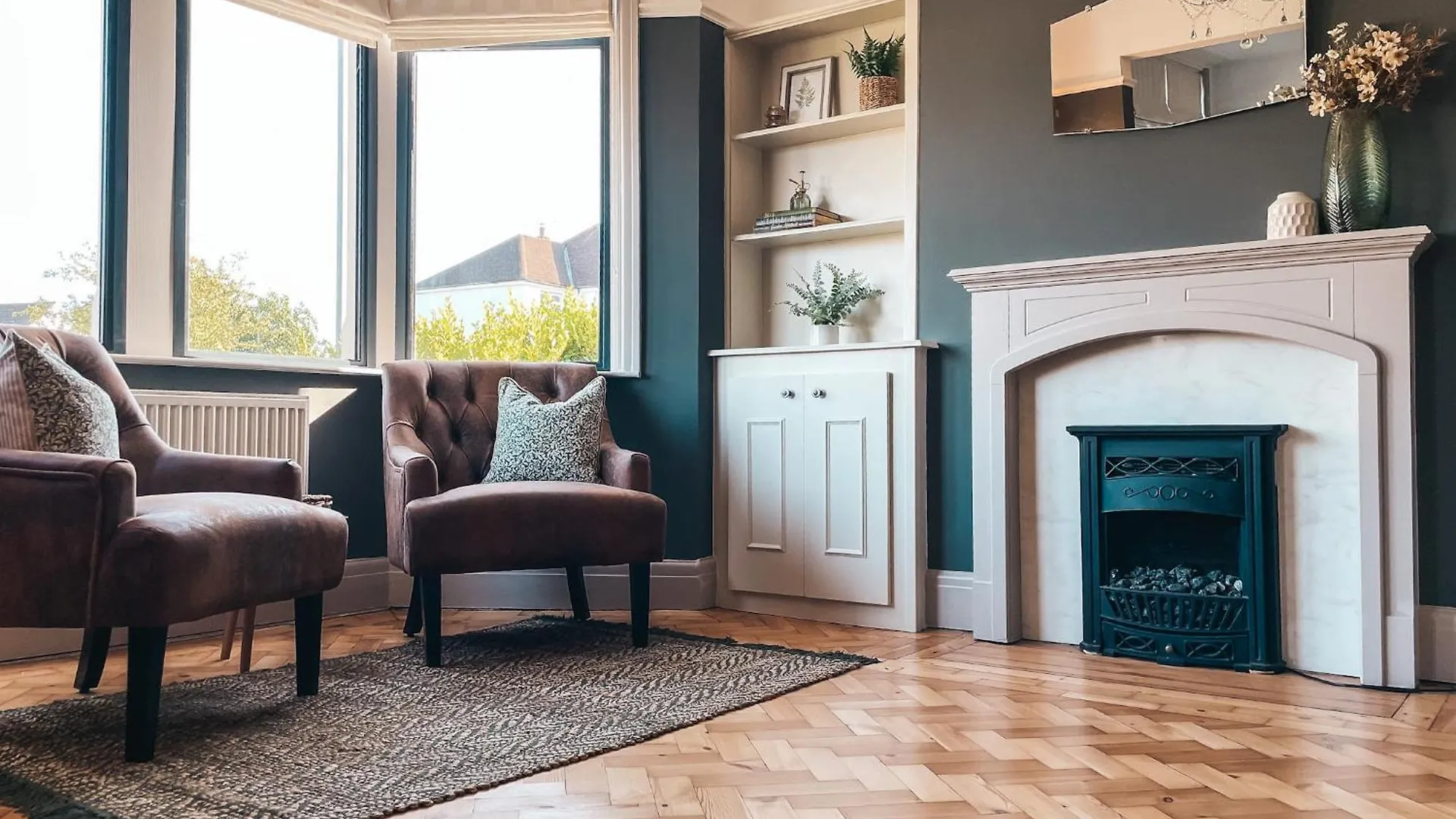 Ty Fry Gardens Villa Cardiff Holiday home