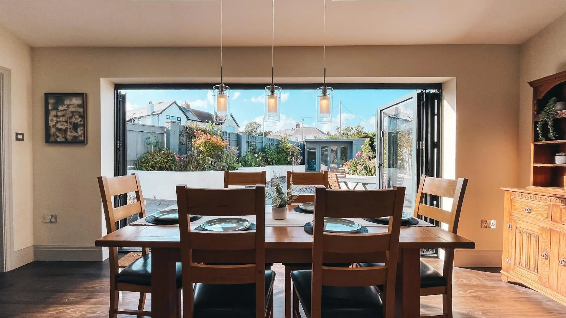 Ty Fry Gardens Villa Cardiff United Kingdom